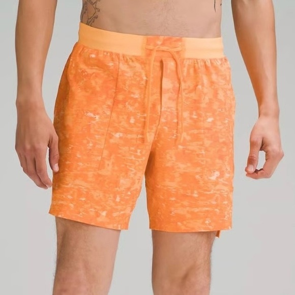 Lululemon License To Train Short 7" *Linerless in Ember Radiate Mango Dream - Picture 1 of 8